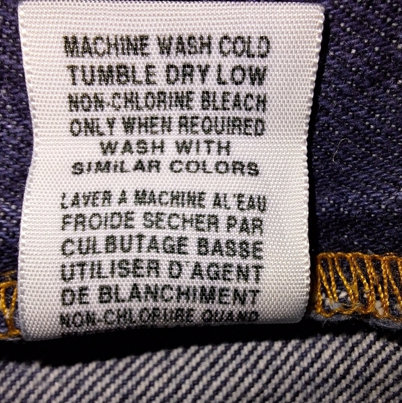 A pair of Ralph Lauren ladies denim flare leg jeans in a size 9/10. 100% cotton - Picture 4 of 8